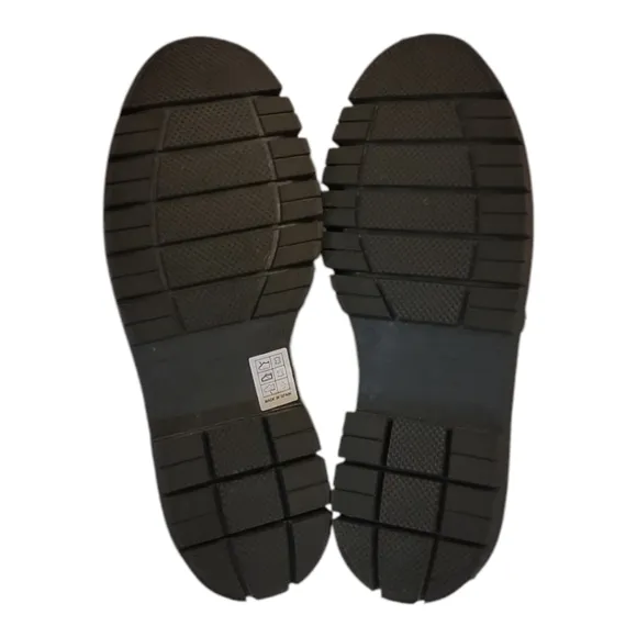 NEW See by Chloé Black Lylia Lug Loafers Black Size 40 10
