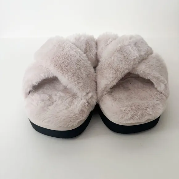 NEW Stuart Weitzman Fuzzy Roza Cream Slide Sandals US 10