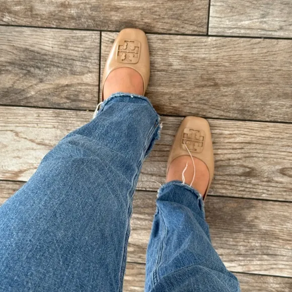 New tory burch Georgia Ballet Color: BRIGHT ALMOND / BRIGHT ALMOND