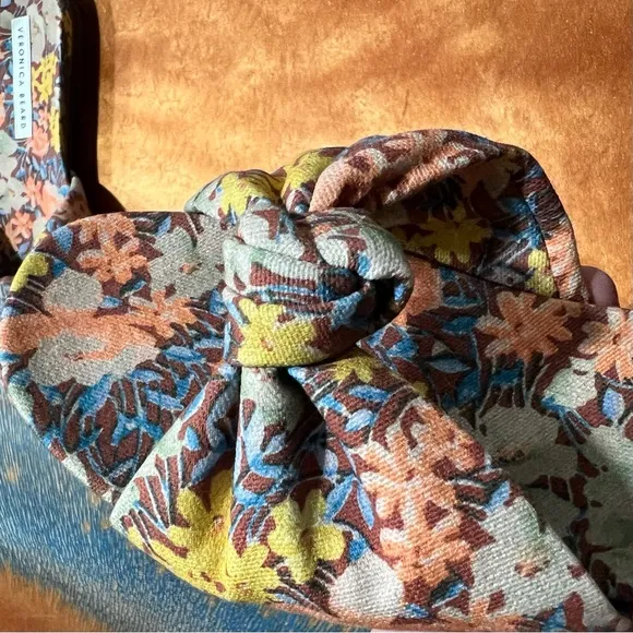 New Veronica Beard Etra Floral Slide Sandals size 8.5 flats