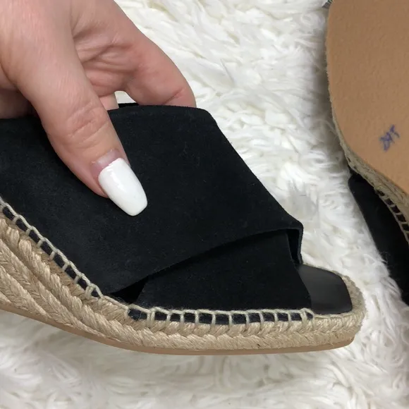NEW Vince Slide Black Suede Sandals Slides Wedges