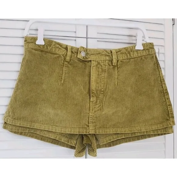 NEW WE THE FREE BY FREE PEOPLE GALLIVANTING CORD SKORT GOLD OLIVE SZ 27