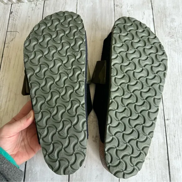 NEW WITHOUT BOX BIRKENSTOCK KYOTO CAMO SLIDE SANDALS SIZE 43 UNISEX