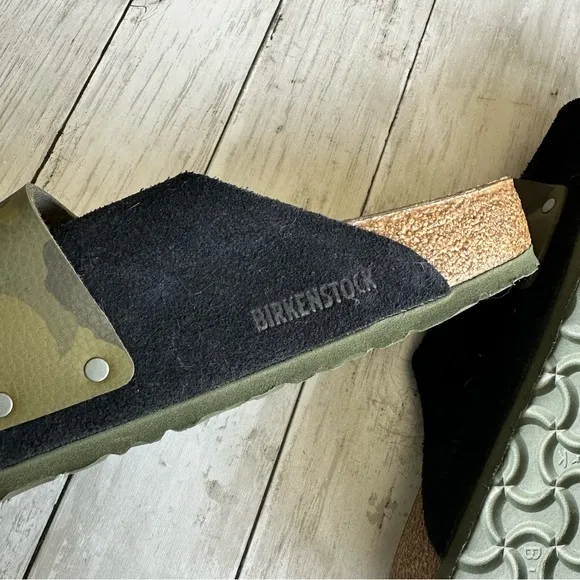 NEW WITHOUT BOX BIRKENSTOCK KYOTO CAMO SLIDE SANDALS SIZE 43 UNISEX