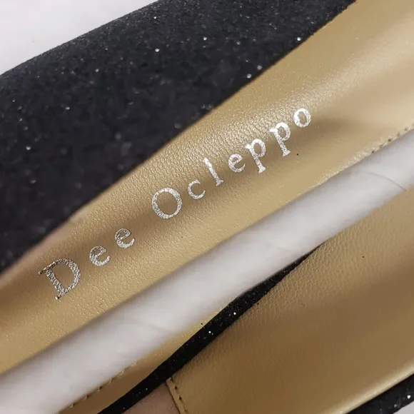 NIB DEEE OCLEPPO BALLERINA POINT TOE EMBELLISHED FLATS SZ 8