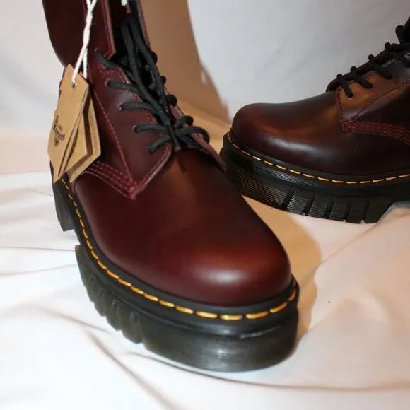NIB DR. MARTENS‎ WOMEN'S AUDRICK 8 EYE PLATFORM LACE UP COMBAT BOOTS