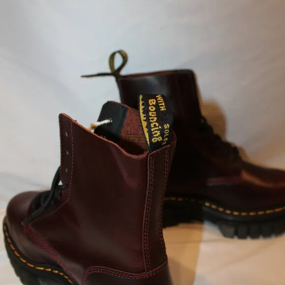 NIB DR. MARTENS‎ WOMEN'S AUDRICK 8 EYE PLATFORM LACE UP COMBAT BOOTS