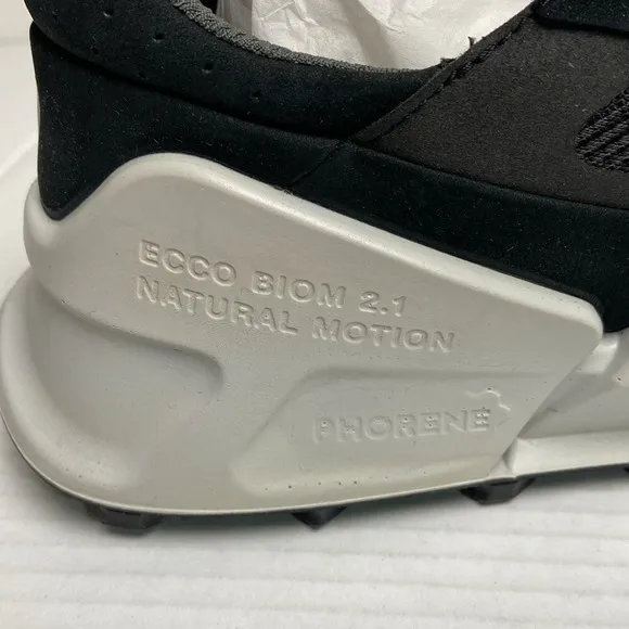 NIB ECCO Biom 2.1 X Mountain Men's Nubuck Waterproof Outdoor Sneaker EU46 Black‎