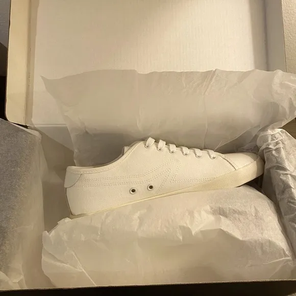 NIB [rag &amp; bone] Retro Court Athletic Tennis Shoe Sneakers White Women’s Sz 9.0