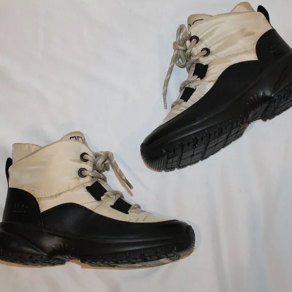 NIB UGG WOMEN'S YOSE WATERPROOF PUFFER‎ LACE UP ANKLE SNOW BOOTS TAN BLACK