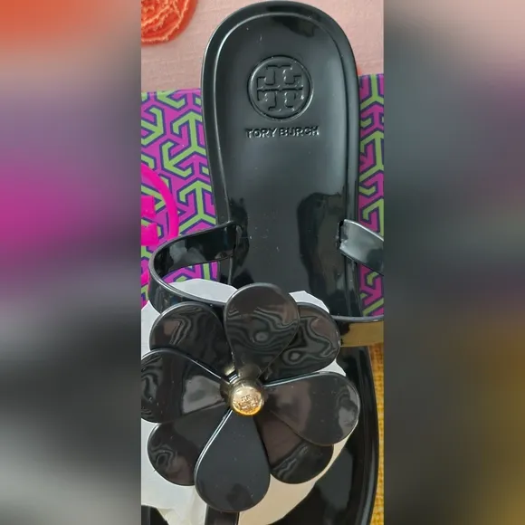 NIB:Tory Burch Flower Jelly Thong Sandals