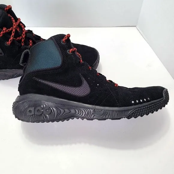 Nike ACG Angels Rest Men 10 US Thunder Grey Sneakers EUC