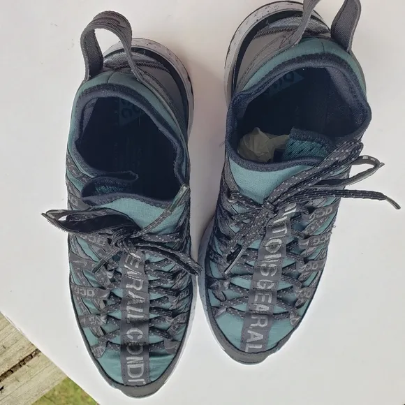Nike ACG Terra Gobe Sneakers Outdoor Deep Jungle Green BV6344-300 Size 6 Unisex
