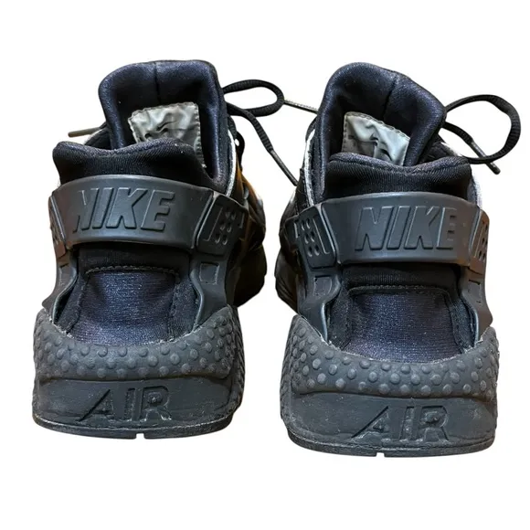 Nike Air Black Sneakers Huarache Running Sandals Performance Tech Wear Women 8.5