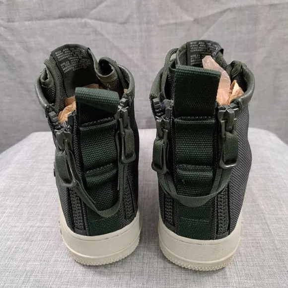 Nike Air Force 1 SF Mid Shoes Women's 9 Outdoor Green Army AA3966-300 Sneakers