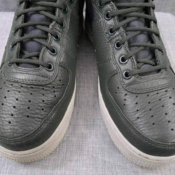 Nike Air Force 1 SF Mid Shoes Women's 9 Outdoor Green Army AA3966-300 Sneakers