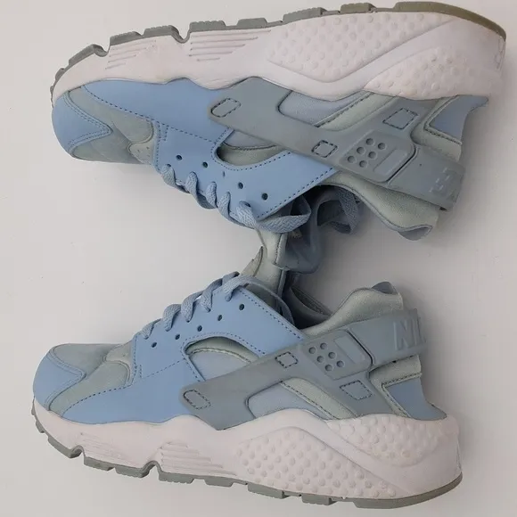 Nike Air Huarache blue chill sneaker women 7 performance outdoor casual training