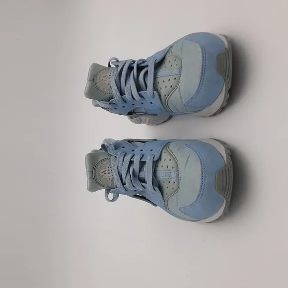Nike Air Huarache blue chill sneaker women 7 performance outdoor casual training