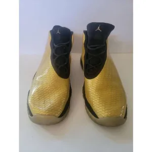 Nike Air Jordan Future Kids Metallic Gold GG Lace-up Sneakers Size 6.5Y