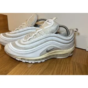 Nike Air Max 97 Mens White Athletic Sneakers Men’s Size 10