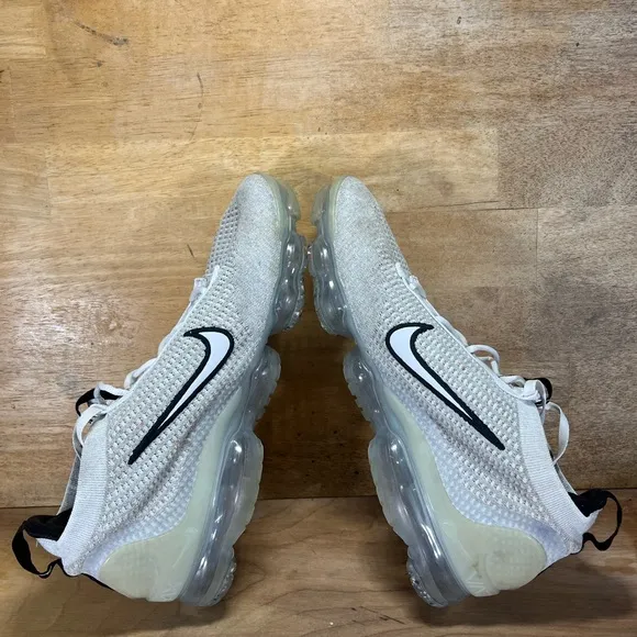 Nike Air VaporMax 2021 FK Men’s Size 10.5 Shoes Sneakers White Metallic Silver
