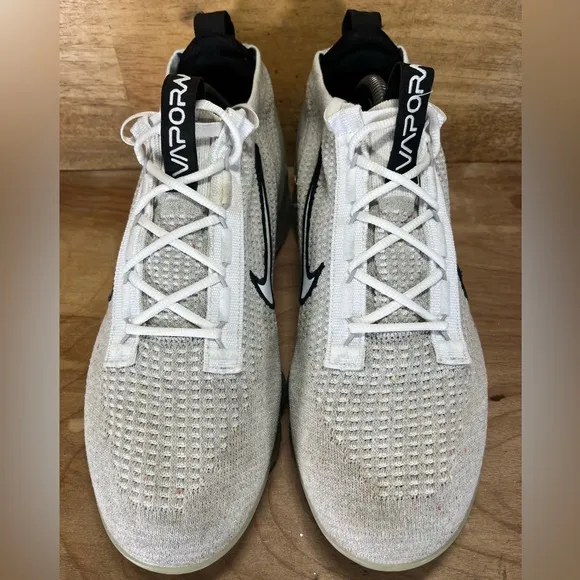 Nike Air VaporMax 2021 FK Men’s Size 10.5 Shoes Sneakers White Metallic Silver