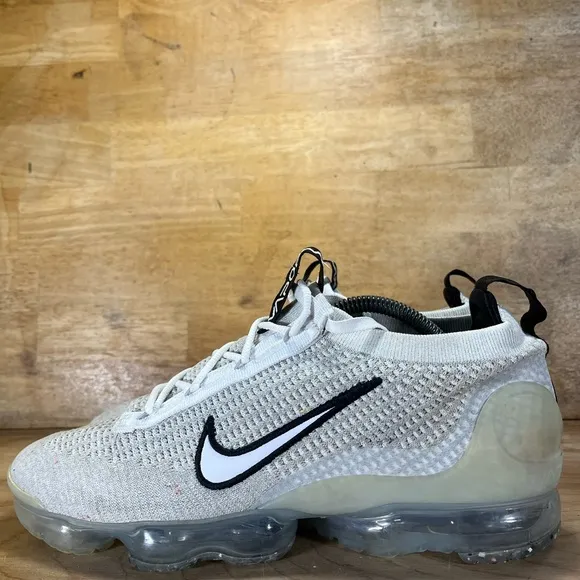 Nike Air VaporMax 2021 FK Men’s Size 10.5 Shoes Sneakers White Metallic Silver