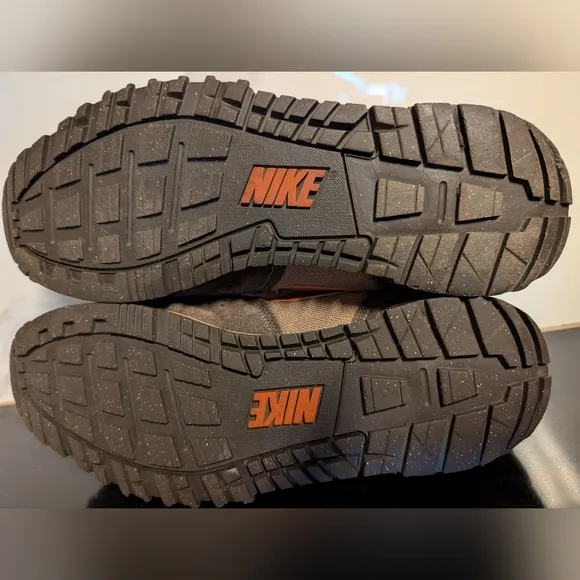 Nike Air Wildwood ACG Air Max Trail Sneakers Size 10 MSRP $250