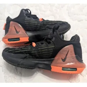 Nike Boys' Lebron Witness 6 Black and Orange Basketball Sneakers Size 4.5Y