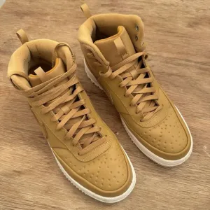 Nike Court Vision Mid Winter Tan Elemental Gold Sneakers Size 9