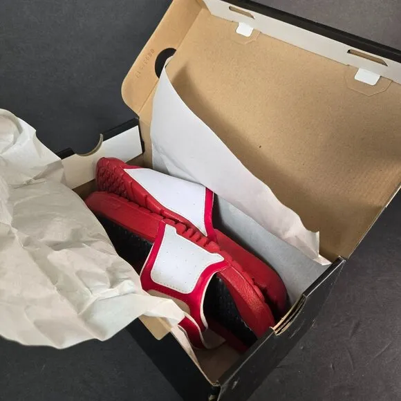 Nike Jordan Hydro 2 Retro Slides Shoes White Red - 6Y Boys / Womens 7.5 (313194)