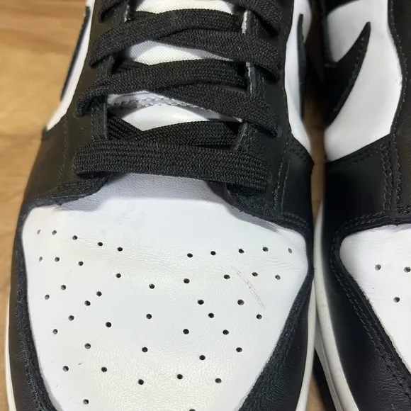 Nike Panda Dunks Retro Low Mens Size 11 Shoes Sneakers Black White DD1391-100