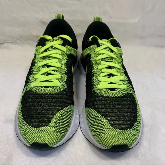 Nike React Infinity Run Flyknit 2&quot;Volt Black' Men's Sneakers Size 8 NWOT