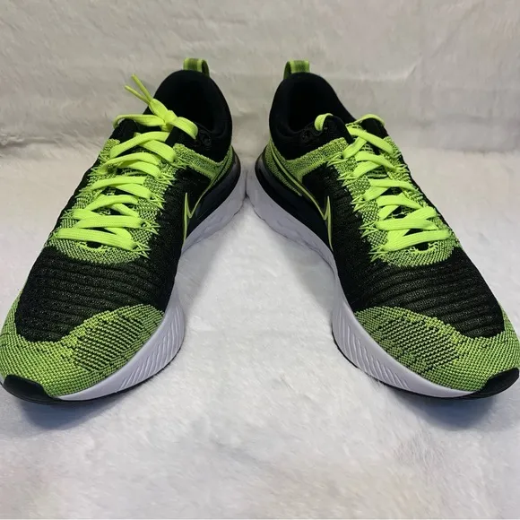 Nike React Infinity Run Flyknit 2&quot;Volt Black' Men's Sneakers Size 8 NWOT