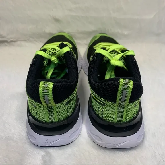 Nike React Infinity Run Flyknit 2&quot;Volt Black' Men's Sneakers Size 8 NWOT