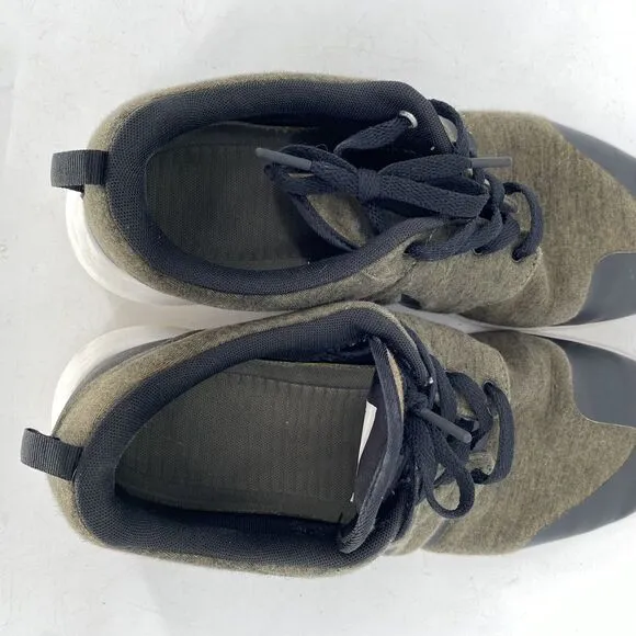 Nike Roshe Run Tech Fleece Cargo Khaki Green Sneakers Men’s Size 13 749658-301