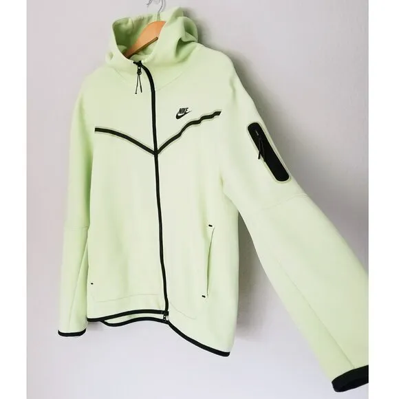Nike Sportswear Men's L Tech Fleece Full-Zip Hoodie in Light Liquid Lime Black