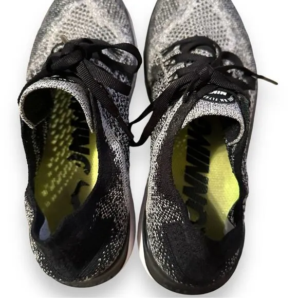 Nike Women's Free RN Flyknit 2018 White Black Mesh Sneakers‎ Sz 9