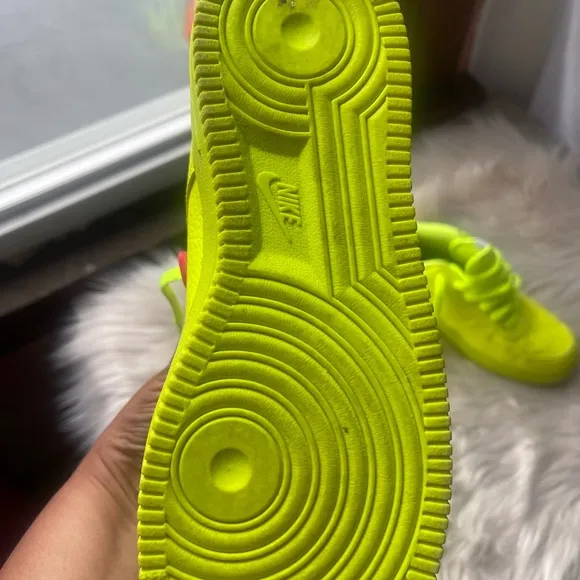 Nike Yellow Sneakers Low-Top Breathable