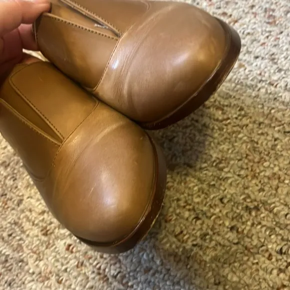 NISOLO Emma Slip-On Leather Loafers Size 9