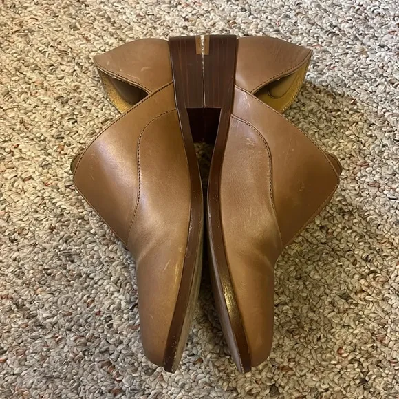 NISOLO Emma Slip-On Leather Loafers Size 9