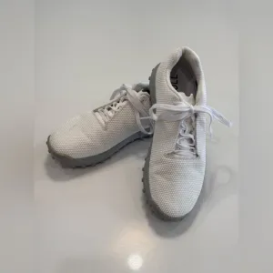 NoBull No Bull Turf Trainers, Arctic White w/ Grey Sole Womens 9 Mens 7.5 EUC