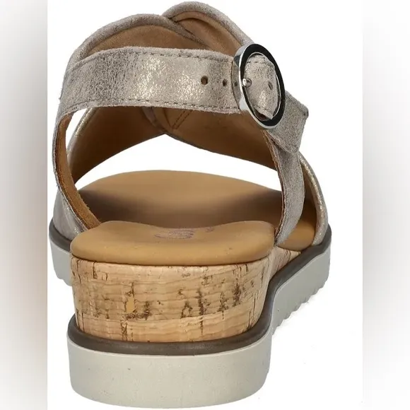 NWB GABOR Caruso Metallic Muschel Twist Sandal Kork/Cream Wedge - US 9 WIDE