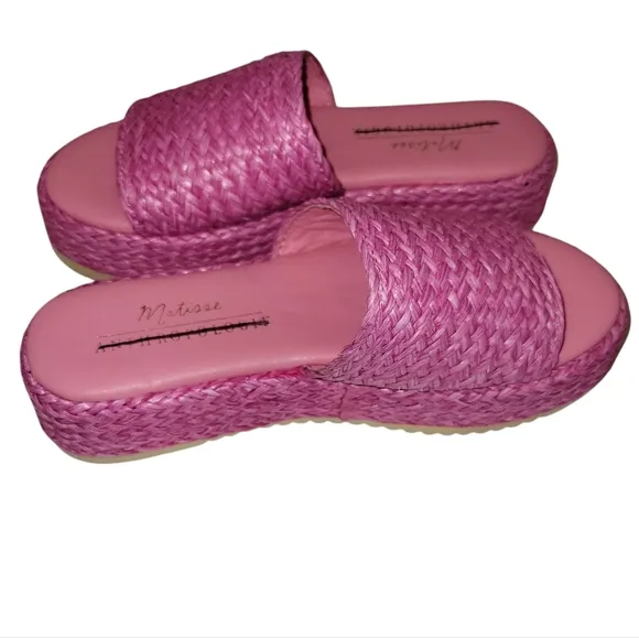 NWOT Anthropologie Matisse Montego Platform Slides Size 7M