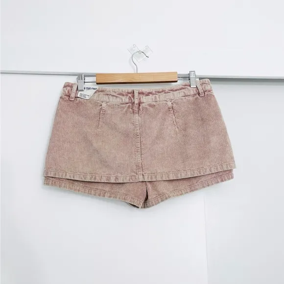NWOT Free People Mini Gala Vanting Low Rise Peekaboo Pink Skort / Skirt Size 25