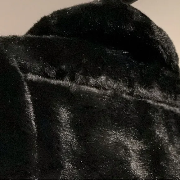 NWOT [Karl Lagerfeld] Paris Quilted Black Faux Fur Winter Coat Women’s Medium