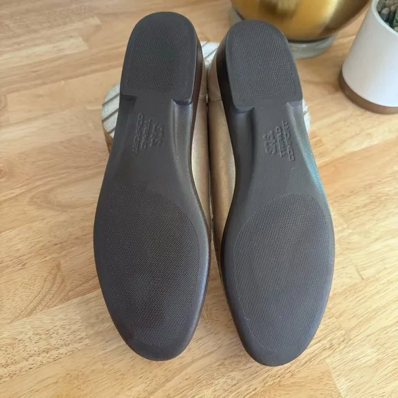 NWOT SAS Tripad Loafers Simplify Metallic Comfort Shoes Women Size 9.5 S Narrow