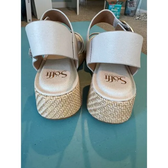 NWOT - SOFFT FAEDRA shoes/sandals; Size 8; supportive, soft footbed; velcro
