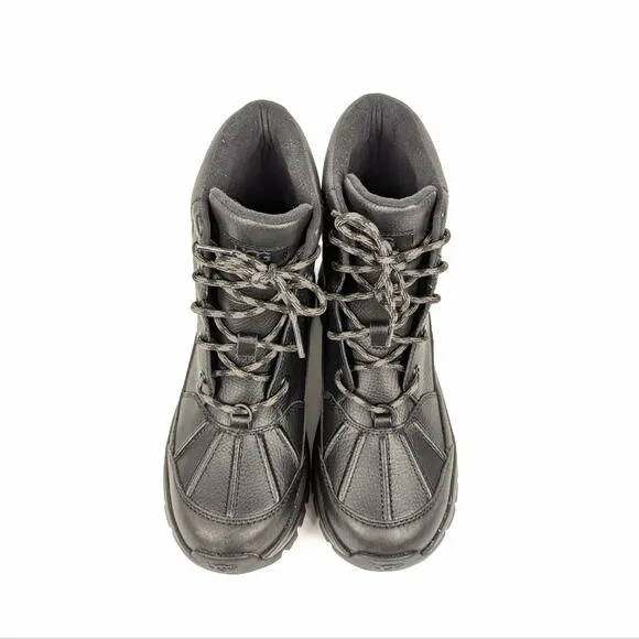 NWOT Ugg Womens Shoes Black Leather Yose Lace Up Boots Size 6