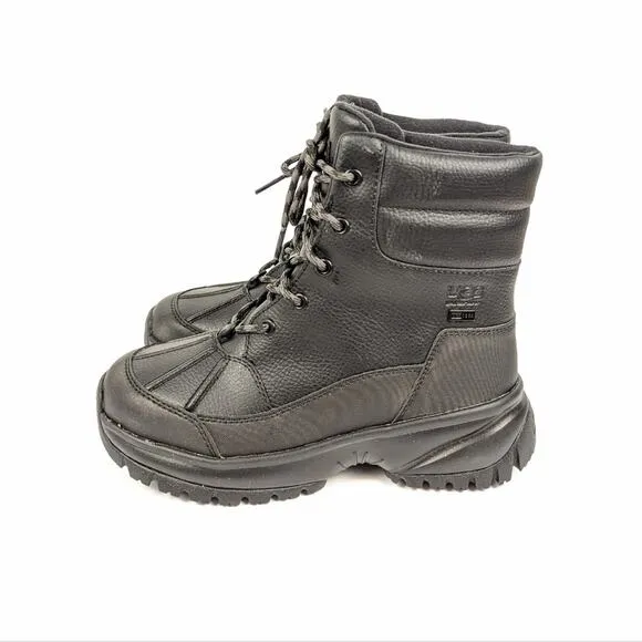 NWOT Ugg Womens Shoes Black Leather Yose Lace Up Boots Size 6